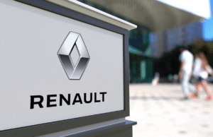 Renault suspende su actividad industrial en Rusia