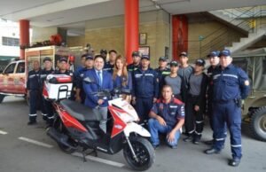 Cuerpo de bomberos de Itagüí cuenta con motocicleta de emergencia gracias a iniciativa de Auteco social