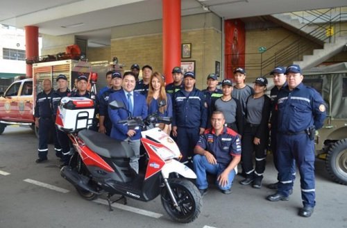 AUTECO-MOTO-BOMBEROS