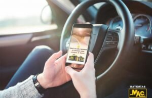 5 aplicaciones indispensables para viajar en carretera