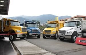 Daimler Colombia con su marca de camiones Freightliner le apuestan al plan de infraestructura vial en el Departamento de Antioquia