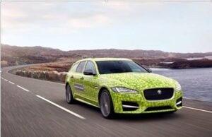 Andy Murray a bordo del prototipo Jaguar XF Sportbrake prepara su participación en Wimbledon