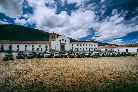 Jeep-abre-caminos-en-Colombia