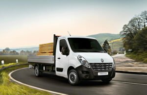 Lanzamiento Renault master chasís