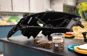 Ford crea farolas con residuos de café de McDonalds