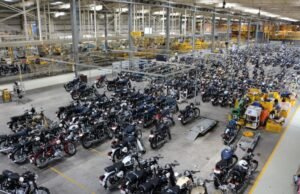 Fabricantes de motocicleta comprometidos con la seguridad vial