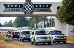 Land Rover Celebró 70 años con un gran desfile de vehículos