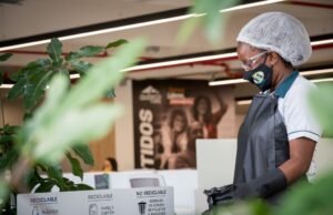 Bridgestone anuncia a Retectire como su primera franquicia de Reencauche Bandag con energía solar en Latinoamérica