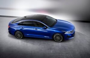 Así será el nuevo sedán Fastback K5 de Kia