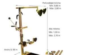 Sistema de estiraje y conformación para paneles exteriores