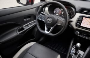 Nissan Versa se renueva