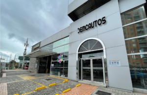 Demcautos cumple 35 años haciendo historia y Astara celebra su excelencia