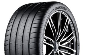 Bridgestone desarrolla los neumáticos Potenza Sport especialmente para la Ferrari Roma