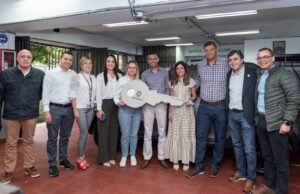 RENAULT-SOFASA trabaja por la inclusión a través de la empleabilidad, donando un vehículo al centro de formación integral para el trabajo