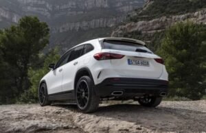 Mercedes–Benz presenta su nueva GLA 200 AMG
