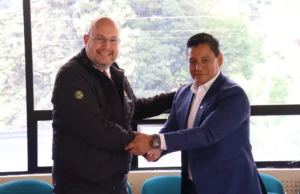 Cesvi Colombia y la Universidad de América sellan alianza para integrar la academia y la industria en beneficio del sector automotor