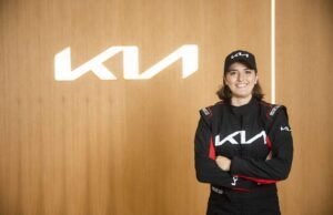 KIA firma alianza oficial con la corredora colombiana Tatiana Calderón