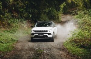 Jeep® amplía su portafolio con las versiones de Compass 2024