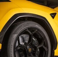 Pirelli P Zero Trofeo R bate récords con el Lamborghini