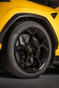Pirelli P Zero