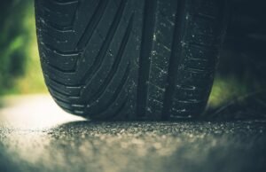 Viaja seguro por carretera esta Navidad con estos 10 consejos esenciales