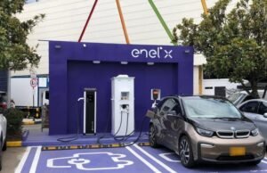 Enel X modernizó el punto de recarga pública ubicado en Unicentro Bogotá
