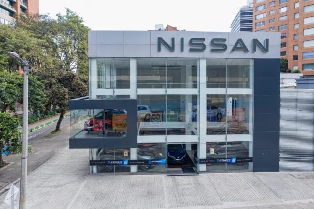NISSAN-CALLE-82_-1-scaled