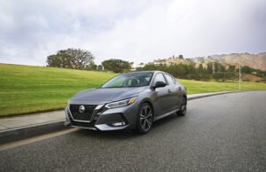 Nissan presenta los elementos que hacen de Sentra un modelo conectado, seguro y lleno de estilo Nissan Sentra