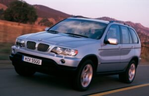 El BMW X5 cumple 25 años de ofrecer el placer de conducir en todo tipo de caminos