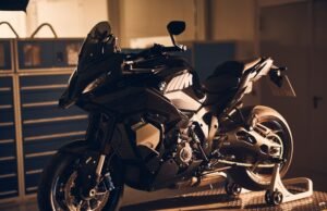 BMW Motorrad presenta el prototipo de la BMW M 1000 XR