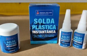 A prueba, solda plástica instantánea