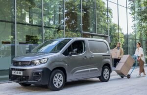PEUGEOT PARTNER: PRESTACIONES DE TURISMO, ESPACIO INTERIOR Y VERSATILIDAD DE VEHÍCULO COMERCIAL