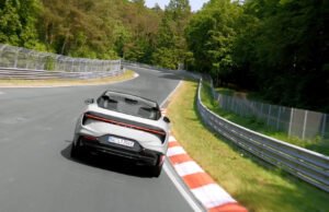 Pirelli es elegido para equipar el Lotus Eletre Hyper-Suv