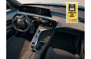 El PEUGEOT Panoramic i-Cockpit® gana el Connected Car Award 2023