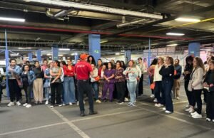 «Expertas al Volante» llega a Bogotá para fortalecer la comunidad de mujeres arrendadoras