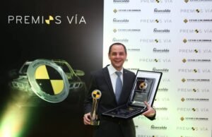 Renault, galardonada en los Premios Vía 2020